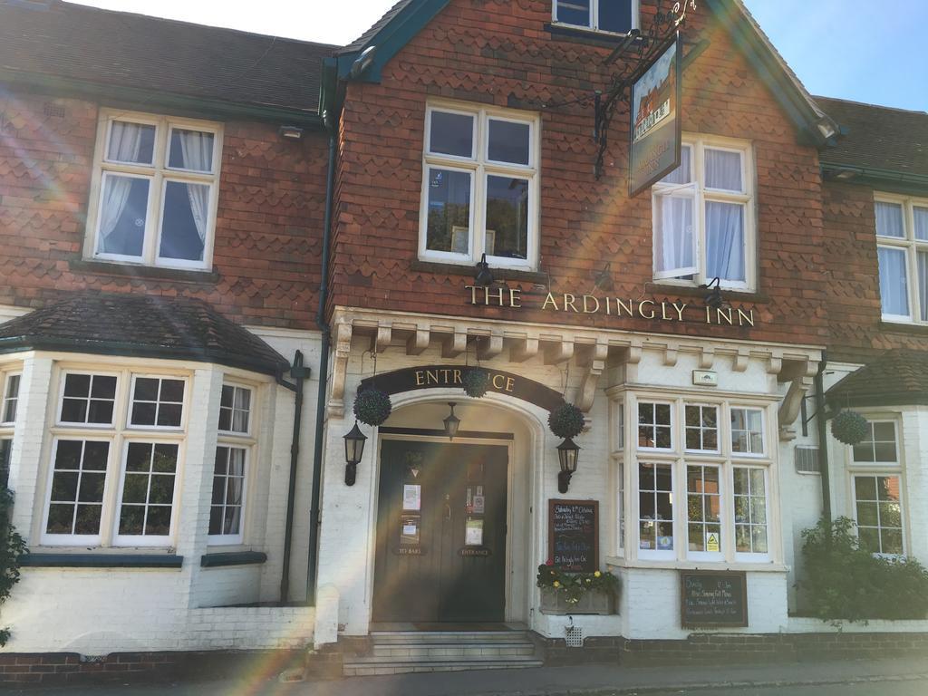 The Ardingly Inn Exterior foto